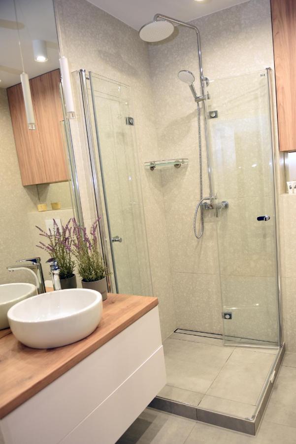 Pearl Apartments- Twoj Apartament W Centrum Krakow Luaran gambar